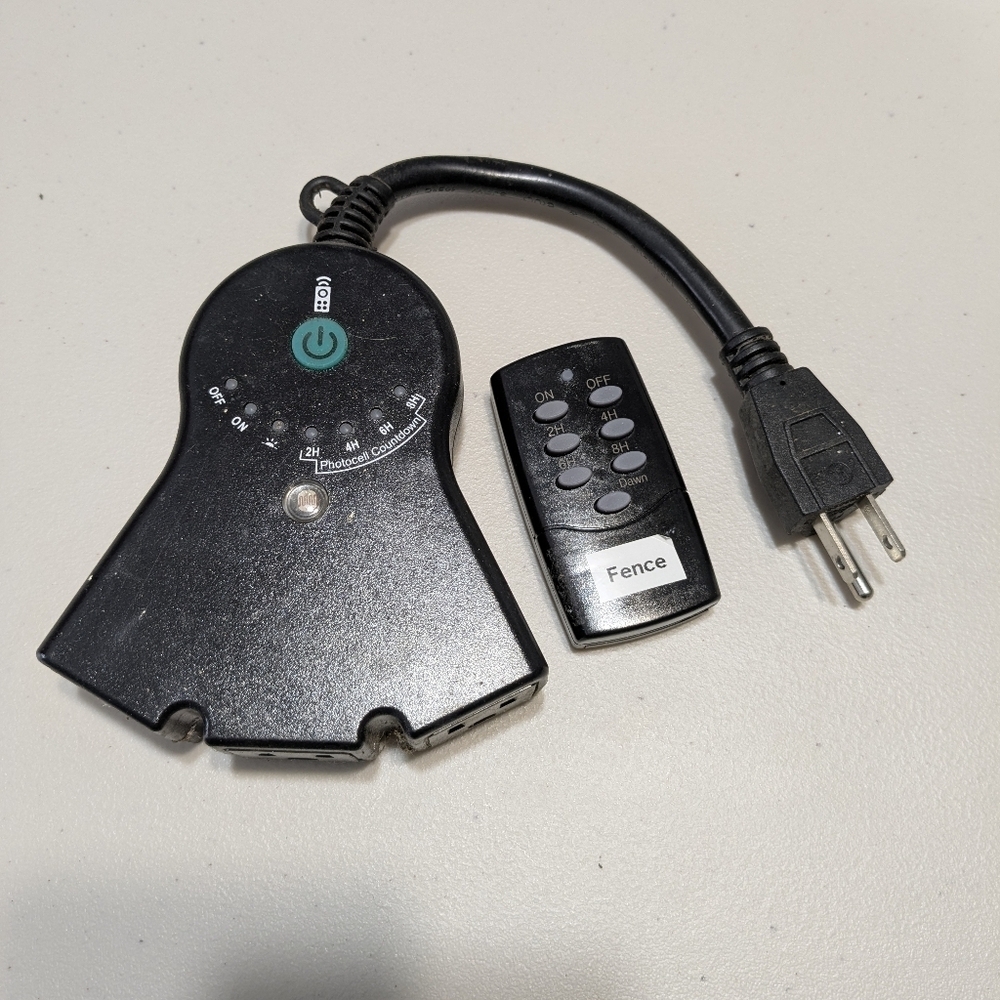 Remote Controlled Three Outlet Switch Extension Cord Tap BNC-60